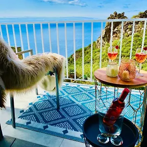 villa-sophia.madeira-islandshotels.com/