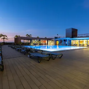 Hotell The Views Monumental ****