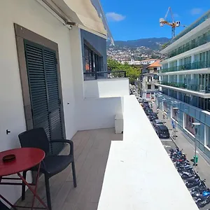 https://canavial-terrace.madeira-islandshotels.com