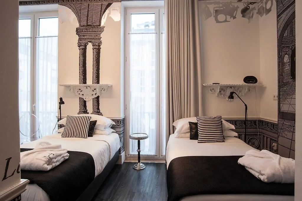 ベッド・アンド・ブレックファスト Teatro Boutique Rooms & Suites Lisboa