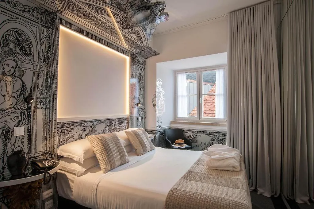 **** ベッド・アンド・ブレックファスト Teatro Boutique Rooms & Suites Lisboa ポルトガル